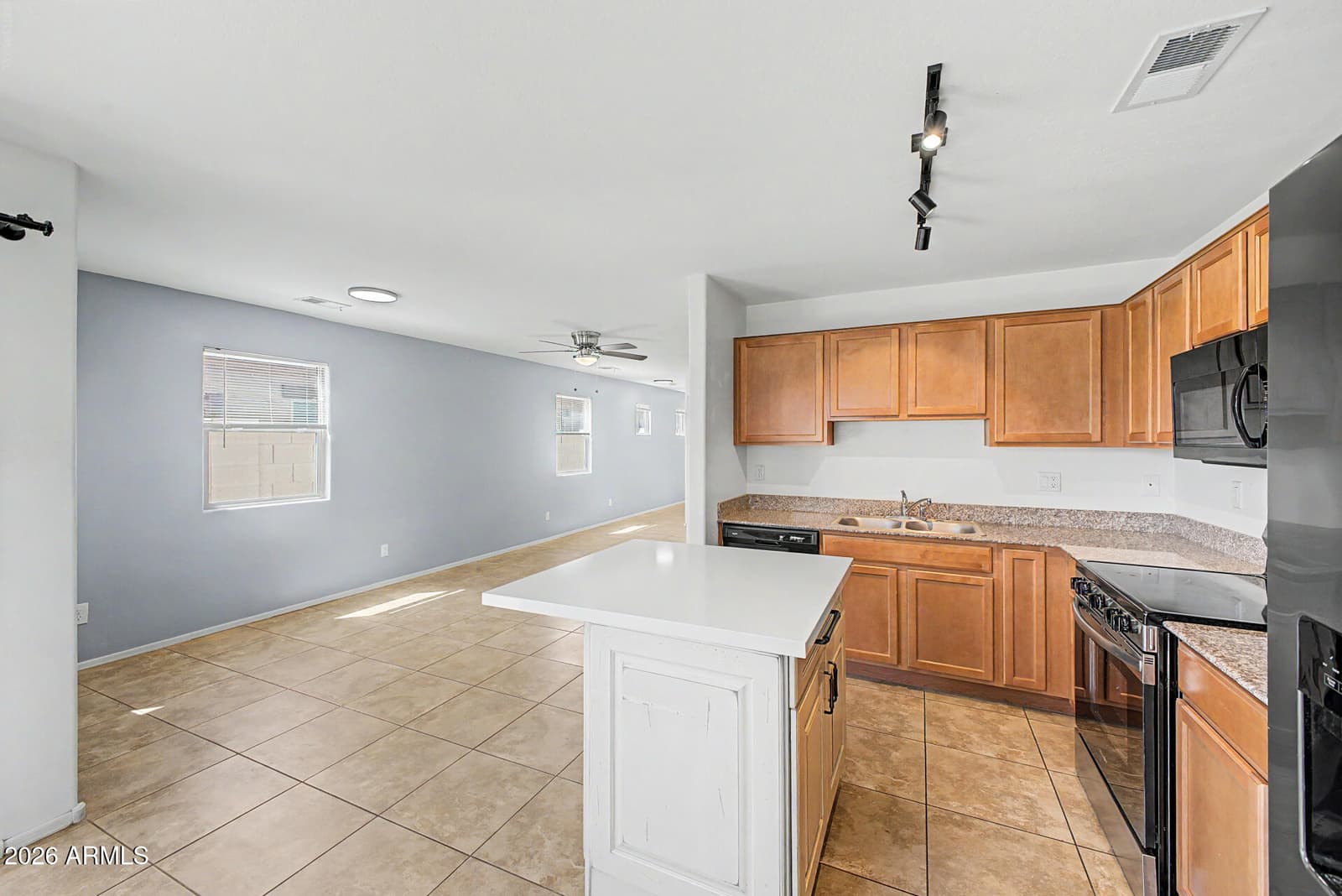 1897 W Stagecoach Street, Apache Junction, AZ 85120 — photo 16 of 40
