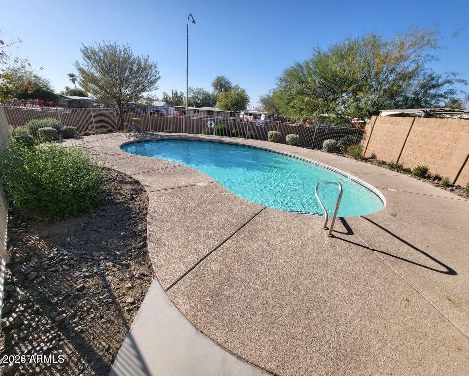 1897 W Stagecoach Street, Apache Junction, AZ 85120 — photo 6 of 40