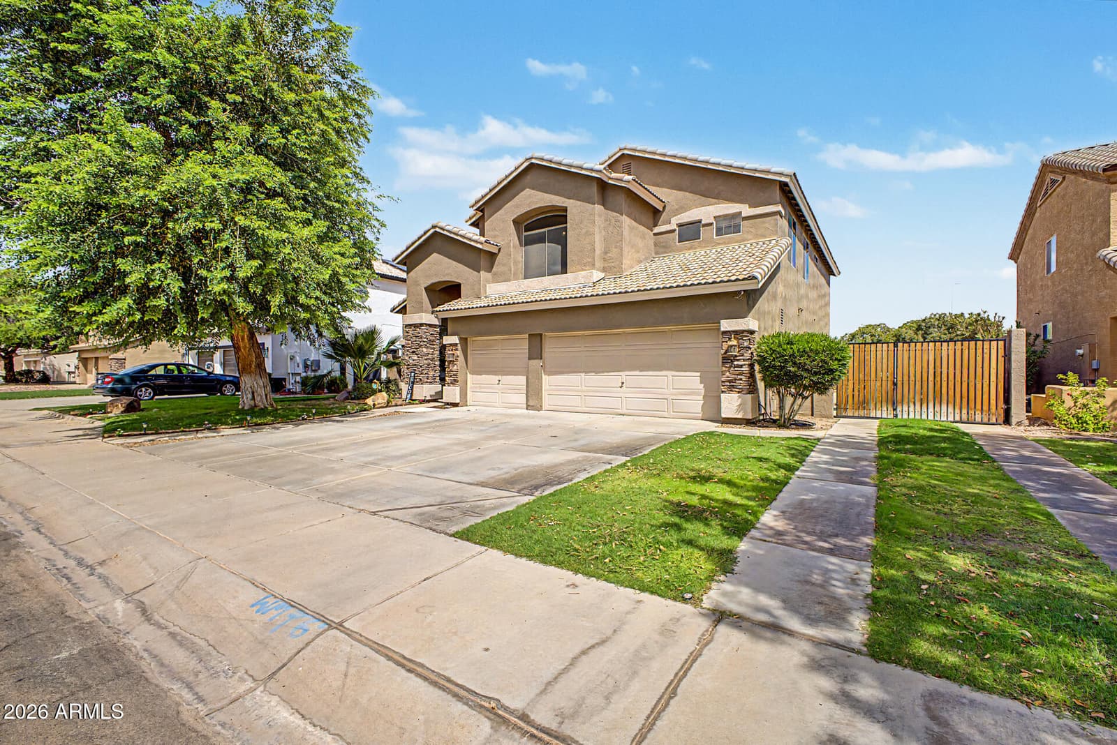 711 N Pheasant Drive, Gilbert, AZ 85234 — photo 3 of 62