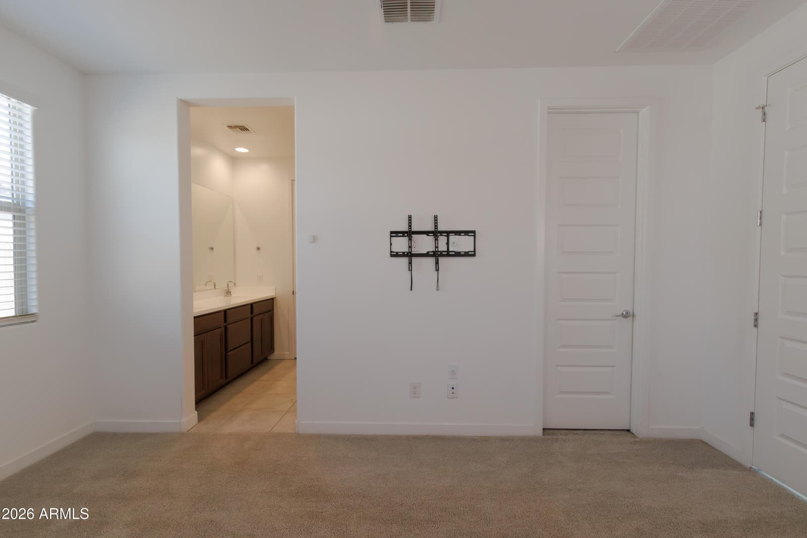 4216 S 94th Lane, Tolleson, AZ 85353 — photo 9 of 21