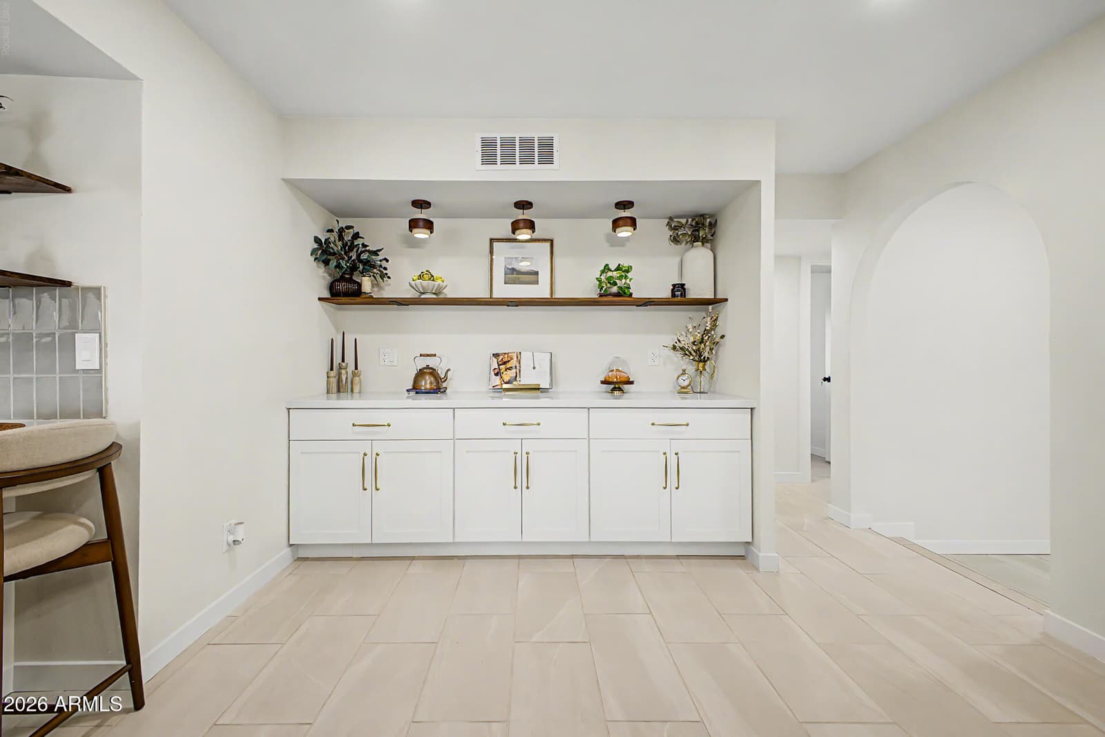 4348 N 80th Drive, Phoenix, AZ 85033 — photo 9 of 39