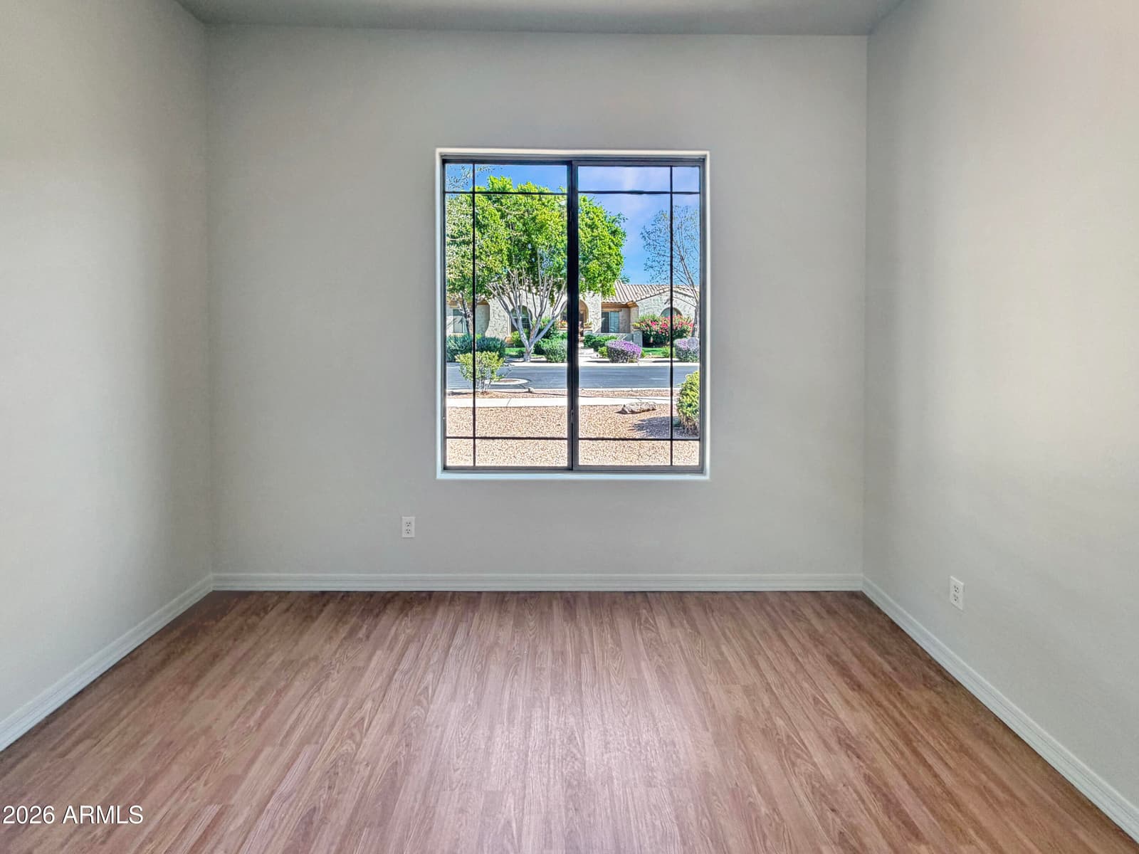 8027 W San Miguel Avenue, Glendale, AZ 85303 — photo 23 of 31