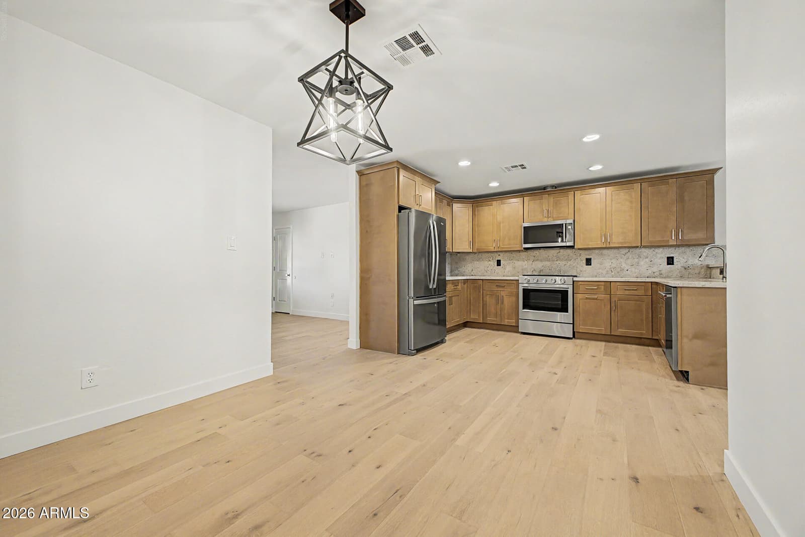 1273 W La Jolla Drive, Tempe, AZ 85282 — photo 13 of 41