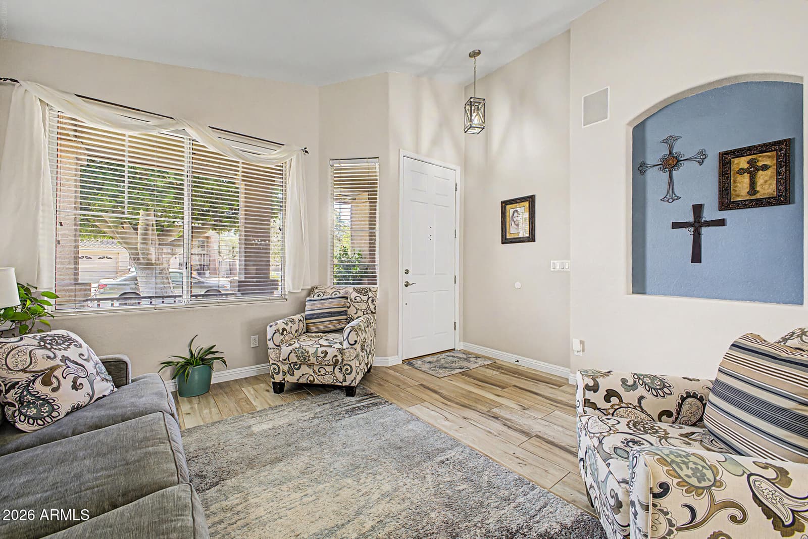 6982 W Irma Lane, Glendale, AZ 85308 — photo 4 of 47