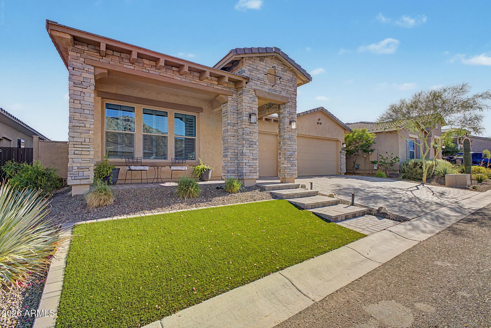 21251 W Hillcrest Boulevard, Buckeye, AZ 85396 — photo 9 of 73