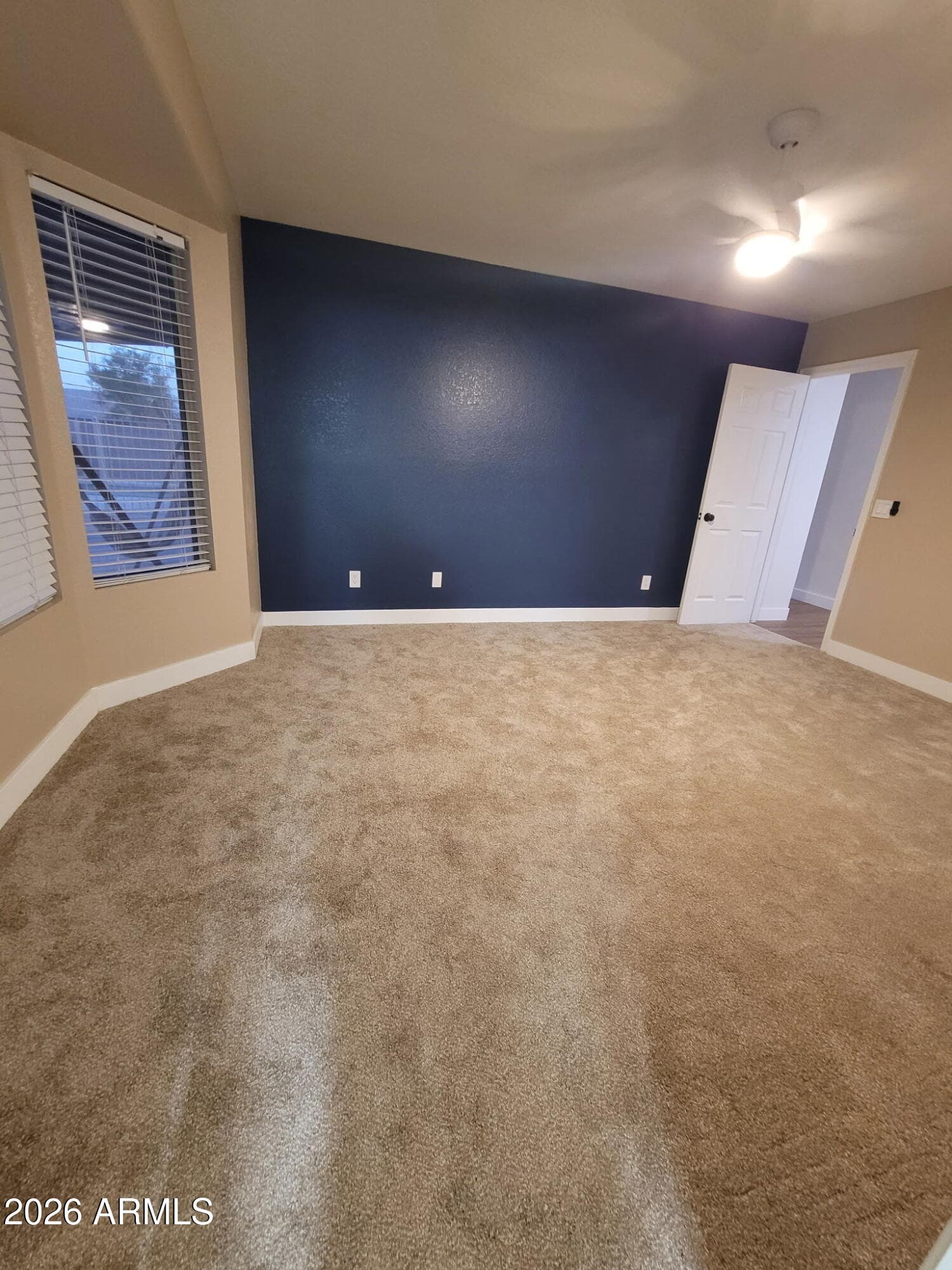 6205 N 89th Avenue N, Glendale, AZ 85305 — photo 9 of 20