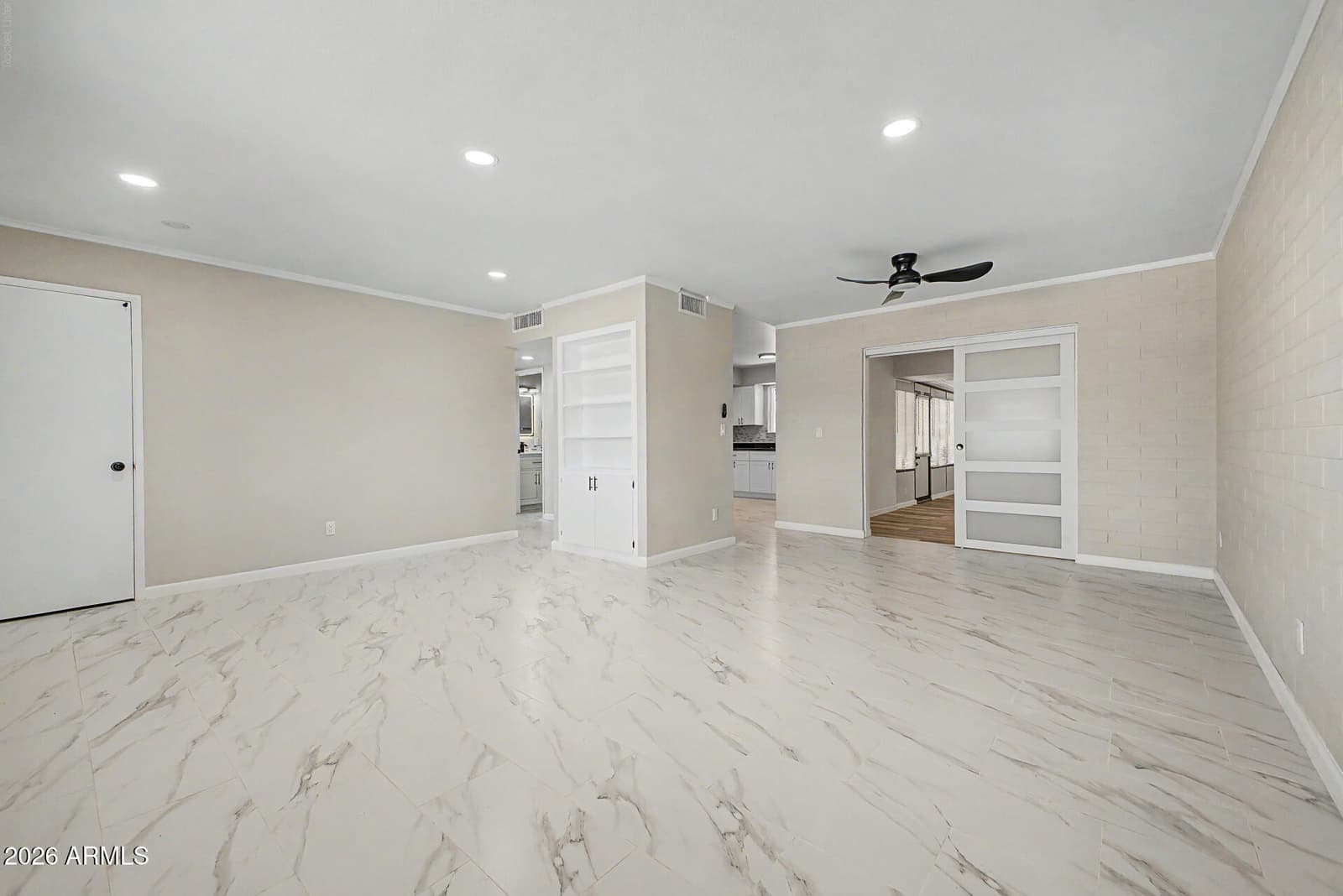 11033 N 105th Avenue, Sun City, AZ 85351 — photo 5 of 24