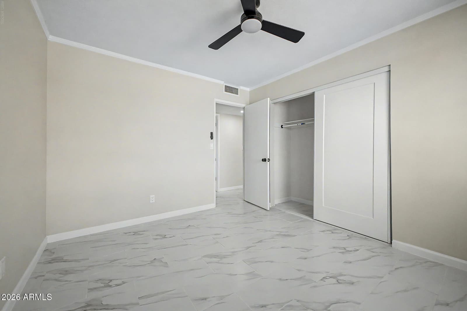 11033 N 105th Avenue, Sun City, AZ 85351 — photo 15 of 24