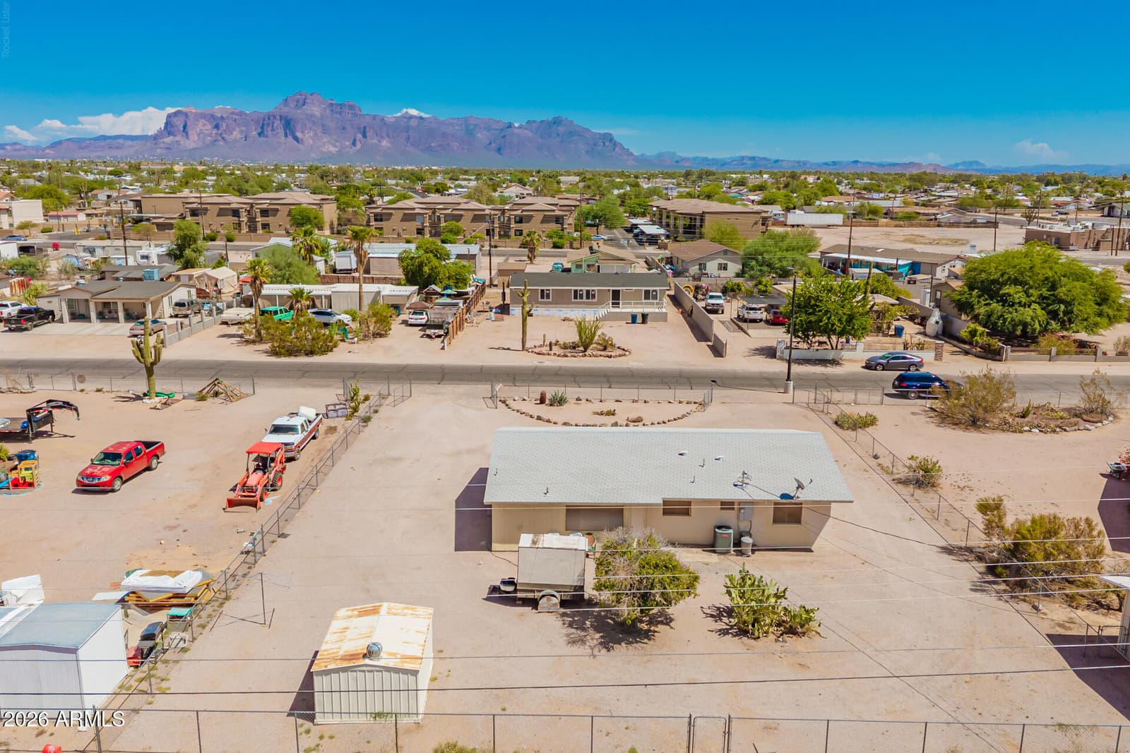 650 S Cornwall Drive, Apache Junction, AZ 85120 — photo 31 of 34