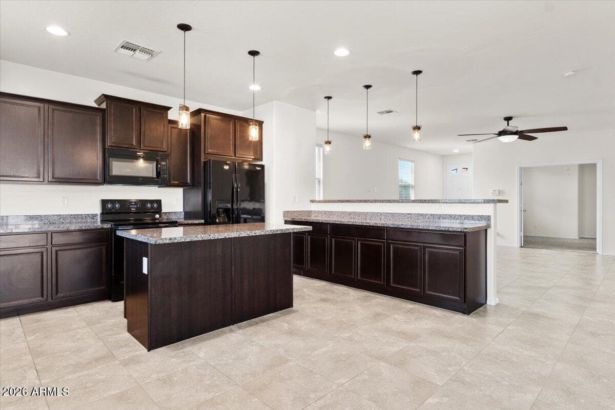 11795 W Davis Lane, Avondale, AZ 85323 — photo 12 of 25