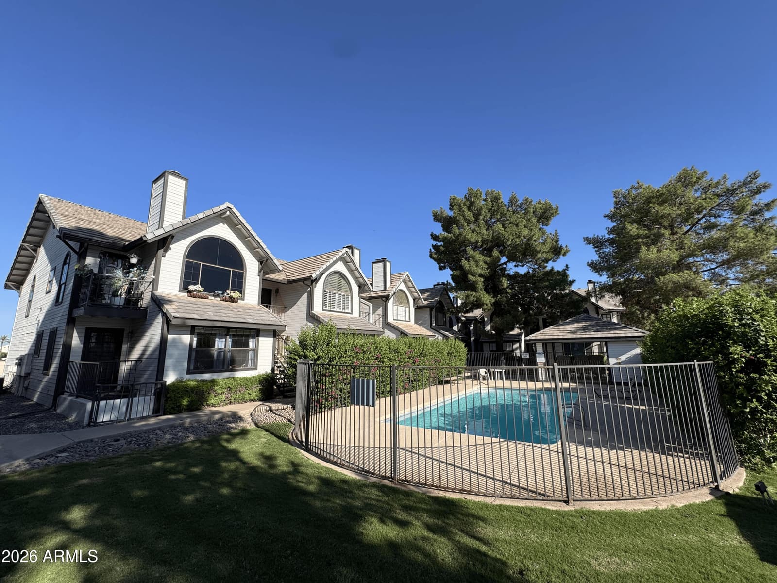 20 S Buena Vista Avenue 120, Gilbert, AZ 85296 — photo 2 of 33