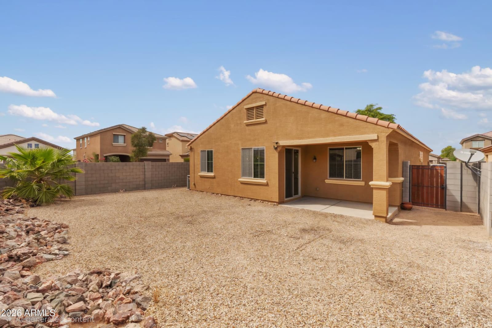 11795 W Davis Lane, Avondale, AZ 85323 — photo 4 of 25