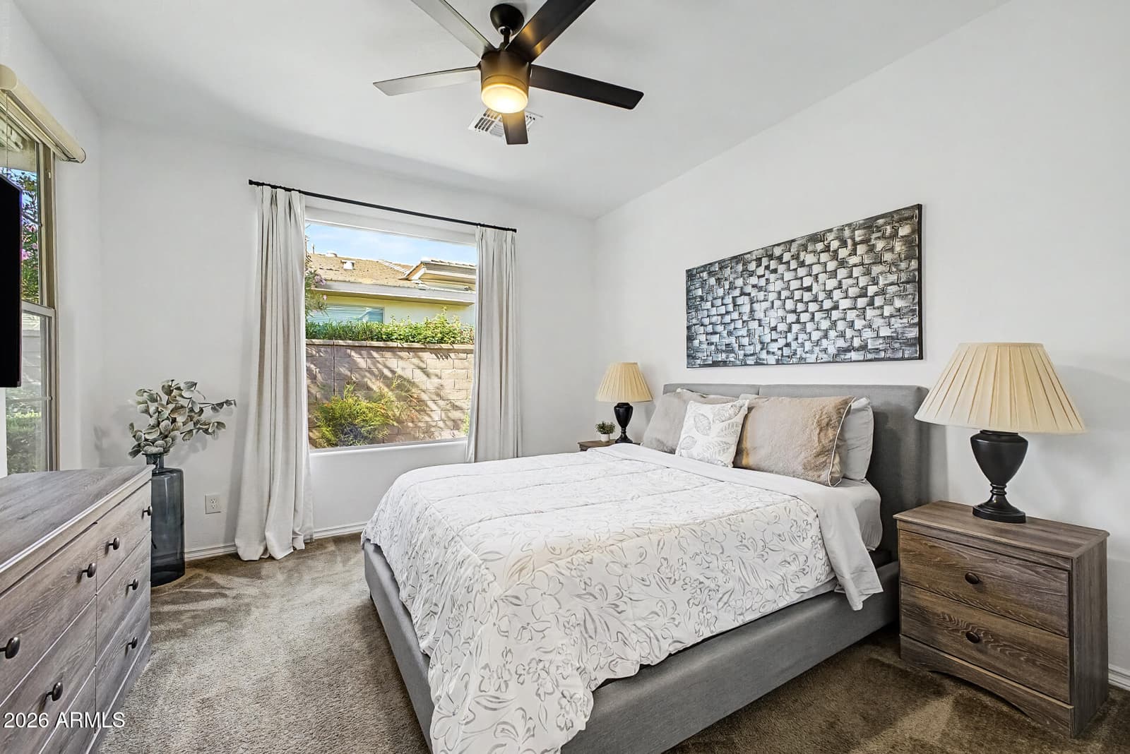 678 E Cobble Stone Drive, Queen Creek, AZ 85140 — photo 14 of 51