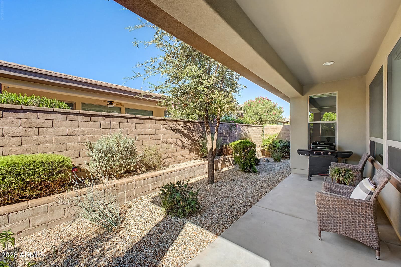 678 E Cobble Stone Drive, Queen Creek, AZ 85140 — photo 27 of 51