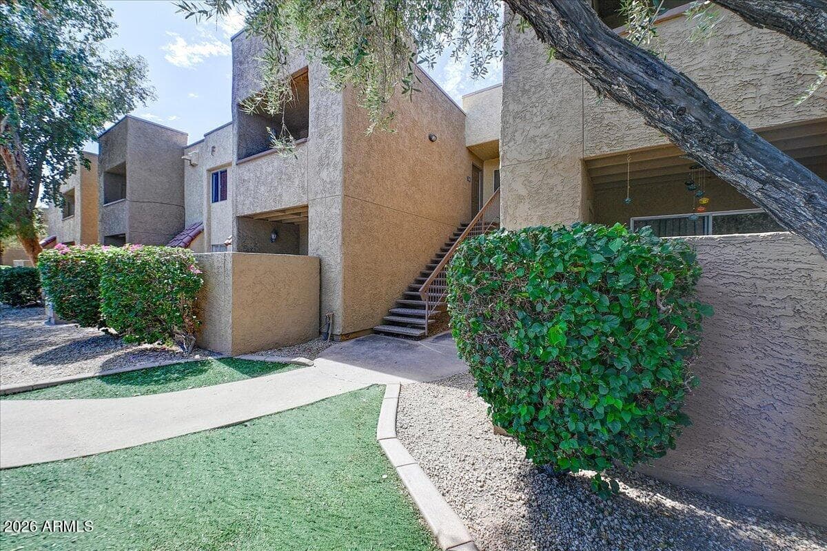 5877 N GRANITE REEF Road 2240, Scottsdale, AZ 85250