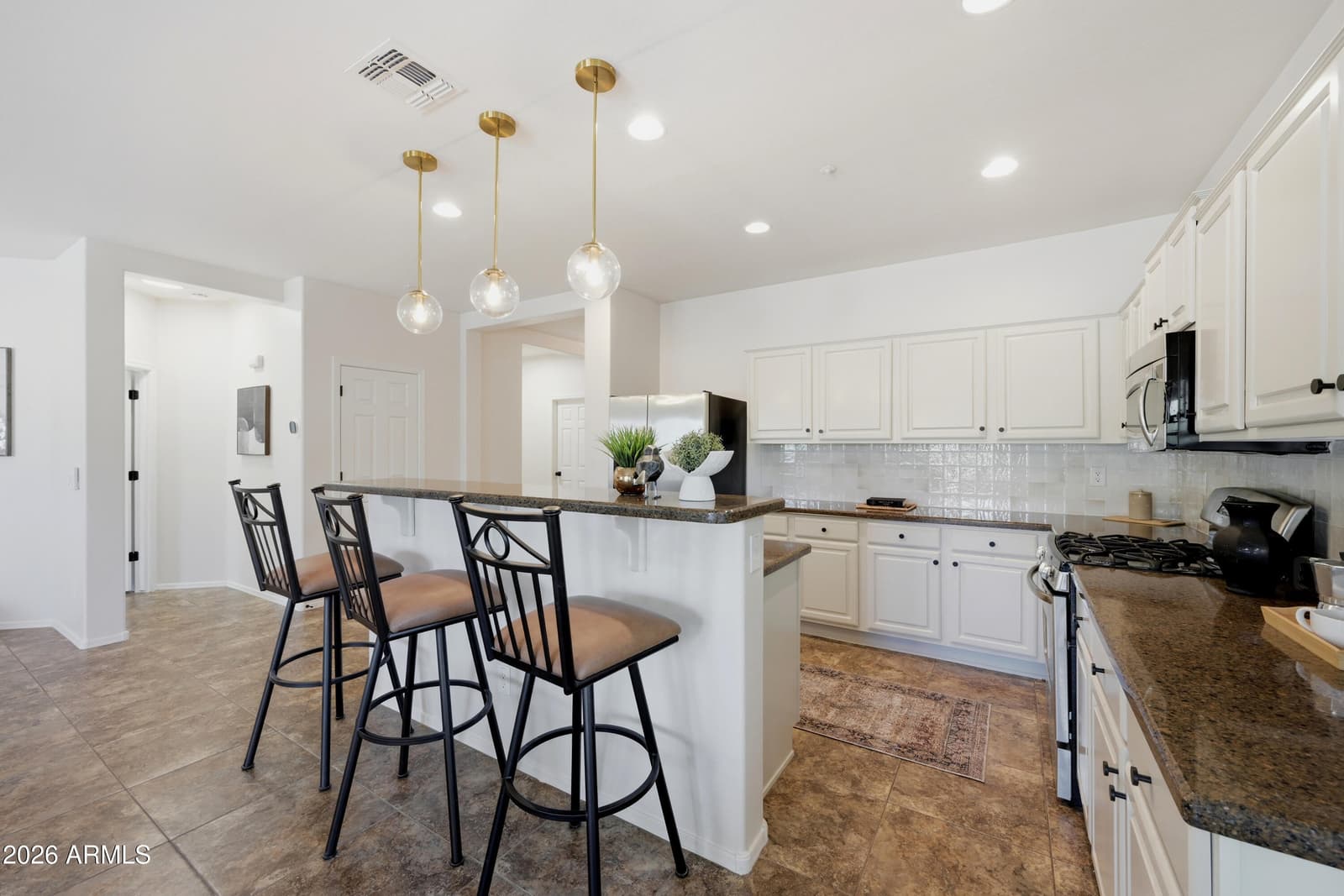 7171 S Sinova Court, Gilbert, AZ 85298 — photo 10 of 30