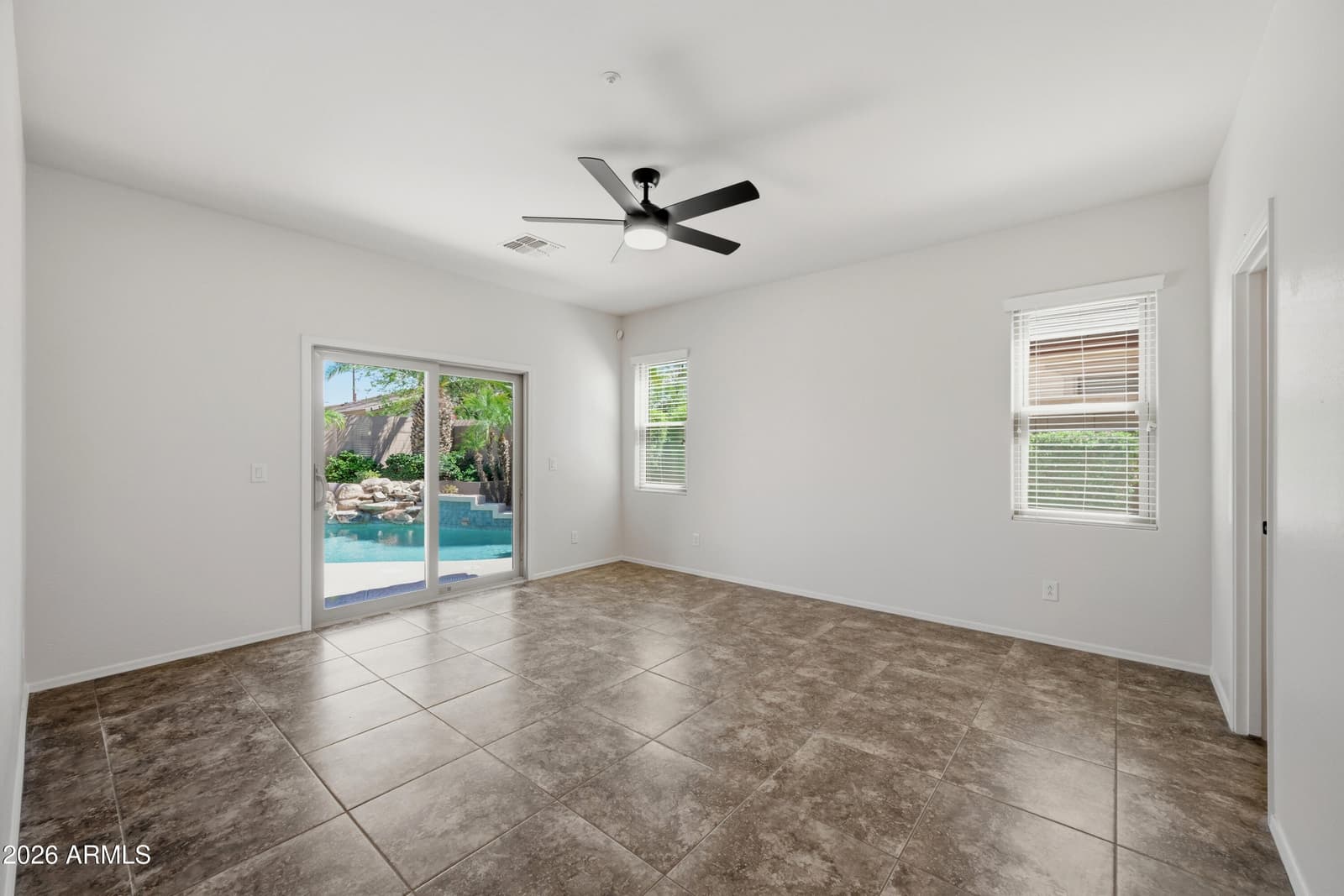 7171 S Sinova Court, Gilbert, AZ 85298 — photo 12 of 30