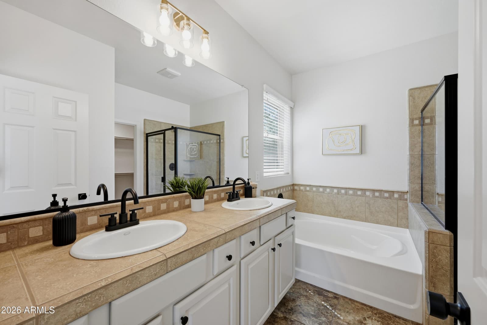 7171 S Sinova Court, Gilbert, AZ 85298 — photo 16 of 30