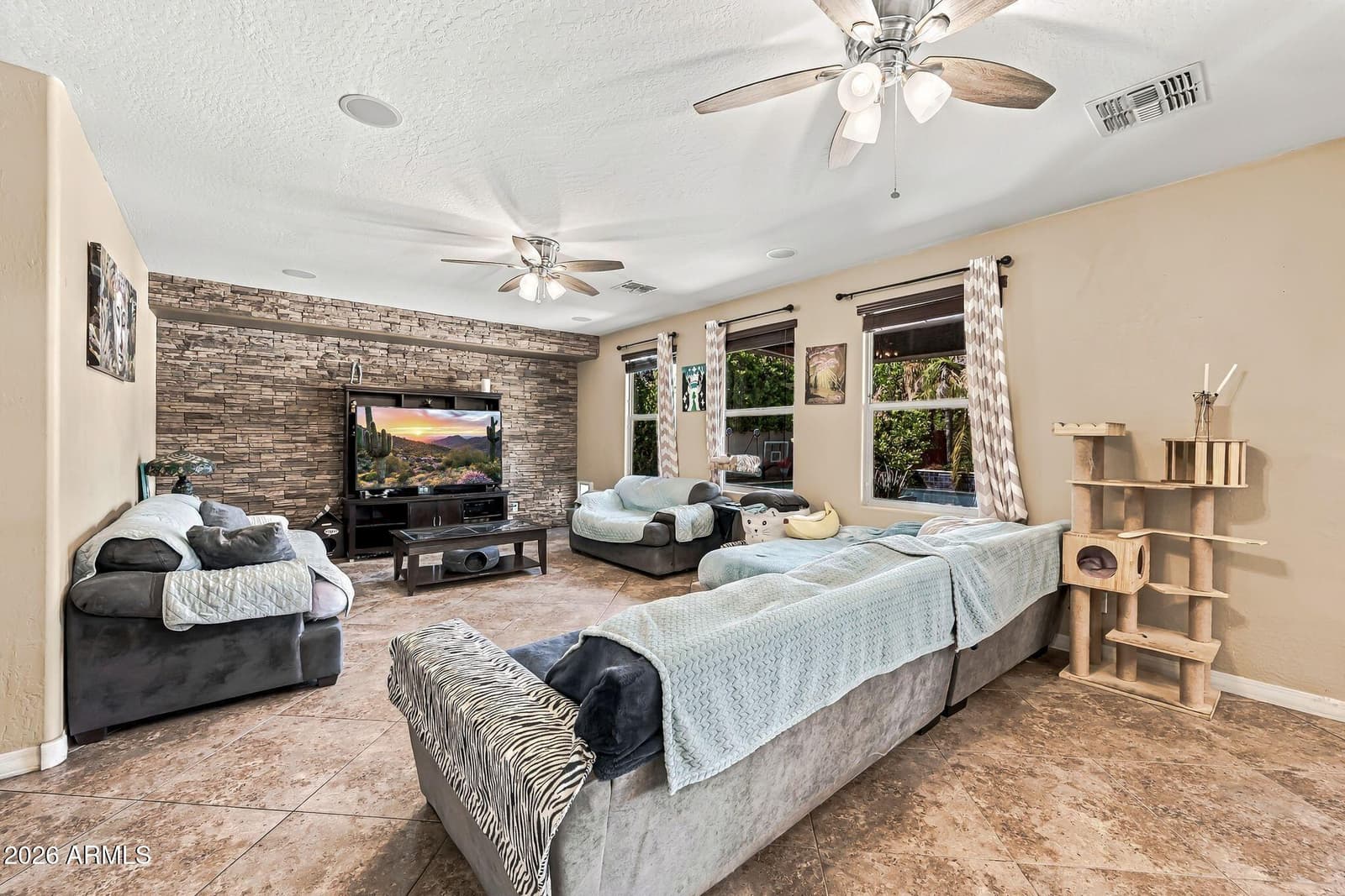 2754 E Parkview Drive, Gilbert, AZ 85295 — photo 9 of 63