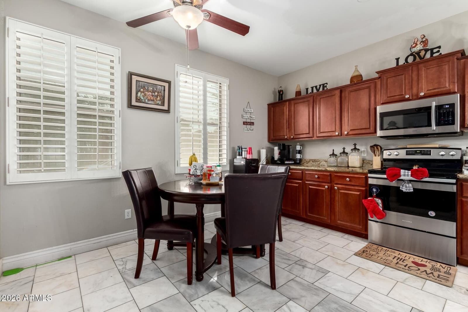 6321 S Blake Street, Gilbert, AZ 85298 — photo 11 of 28