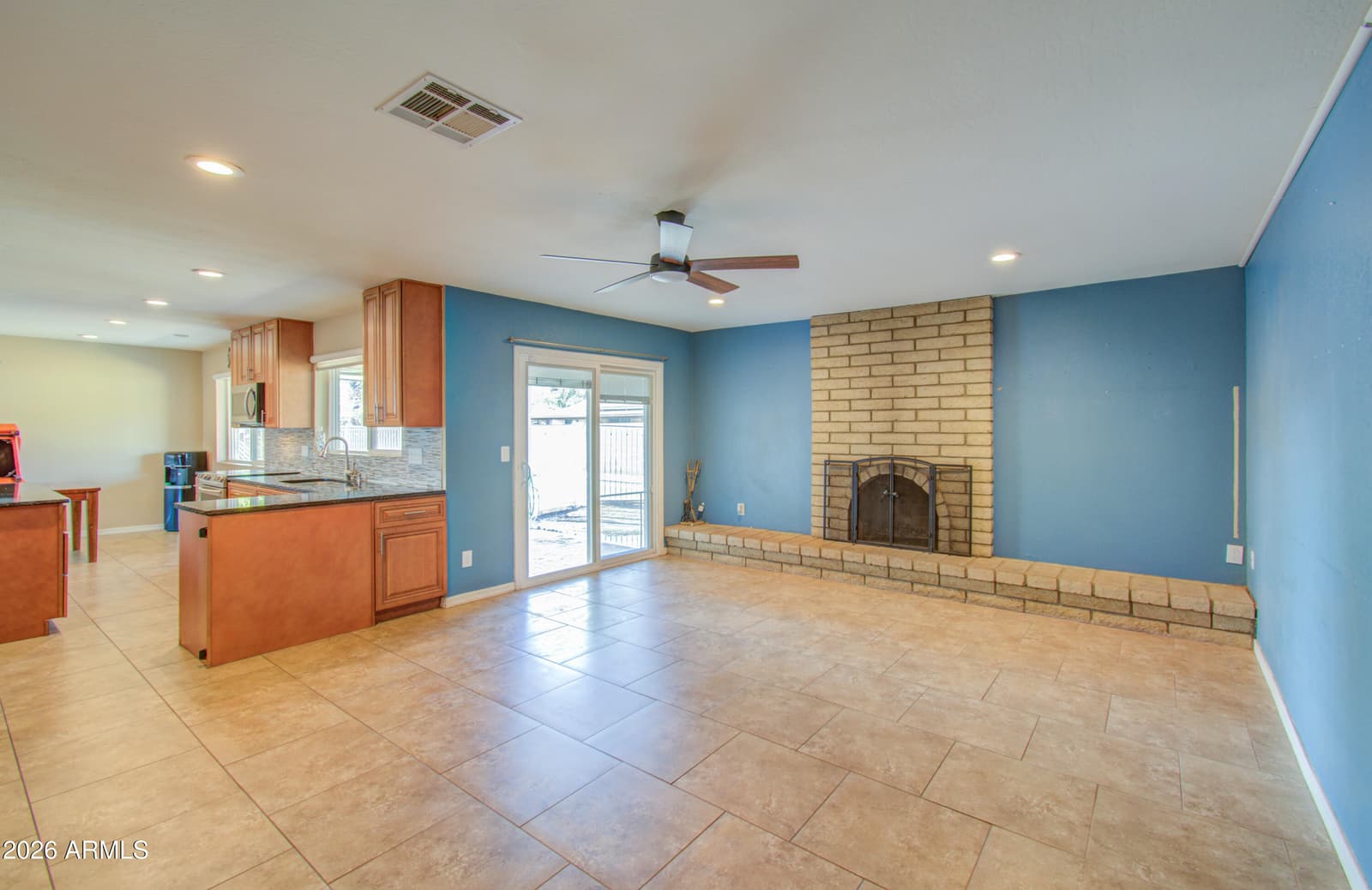 3202 W McRae Way, Phoenix, AZ 85027 — photo 13 of 37