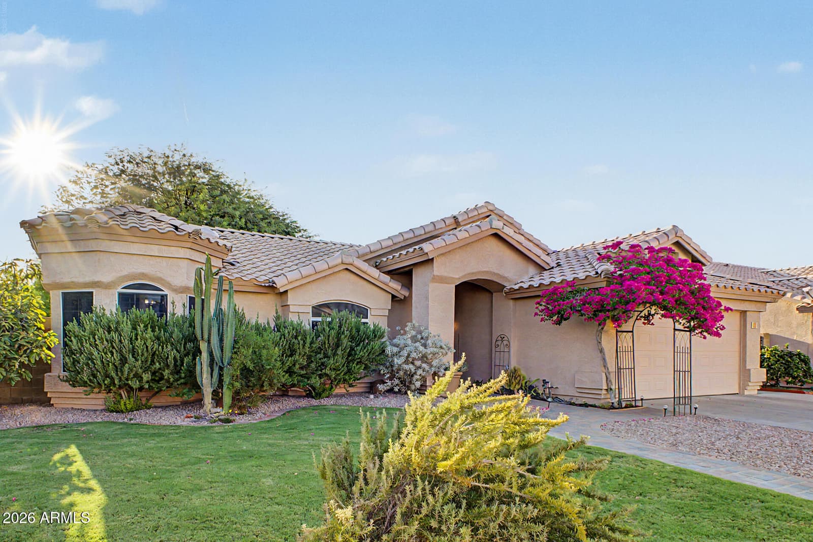 250 S Ash Drive, Chandler, AZ 85224 — photo 11 of 60