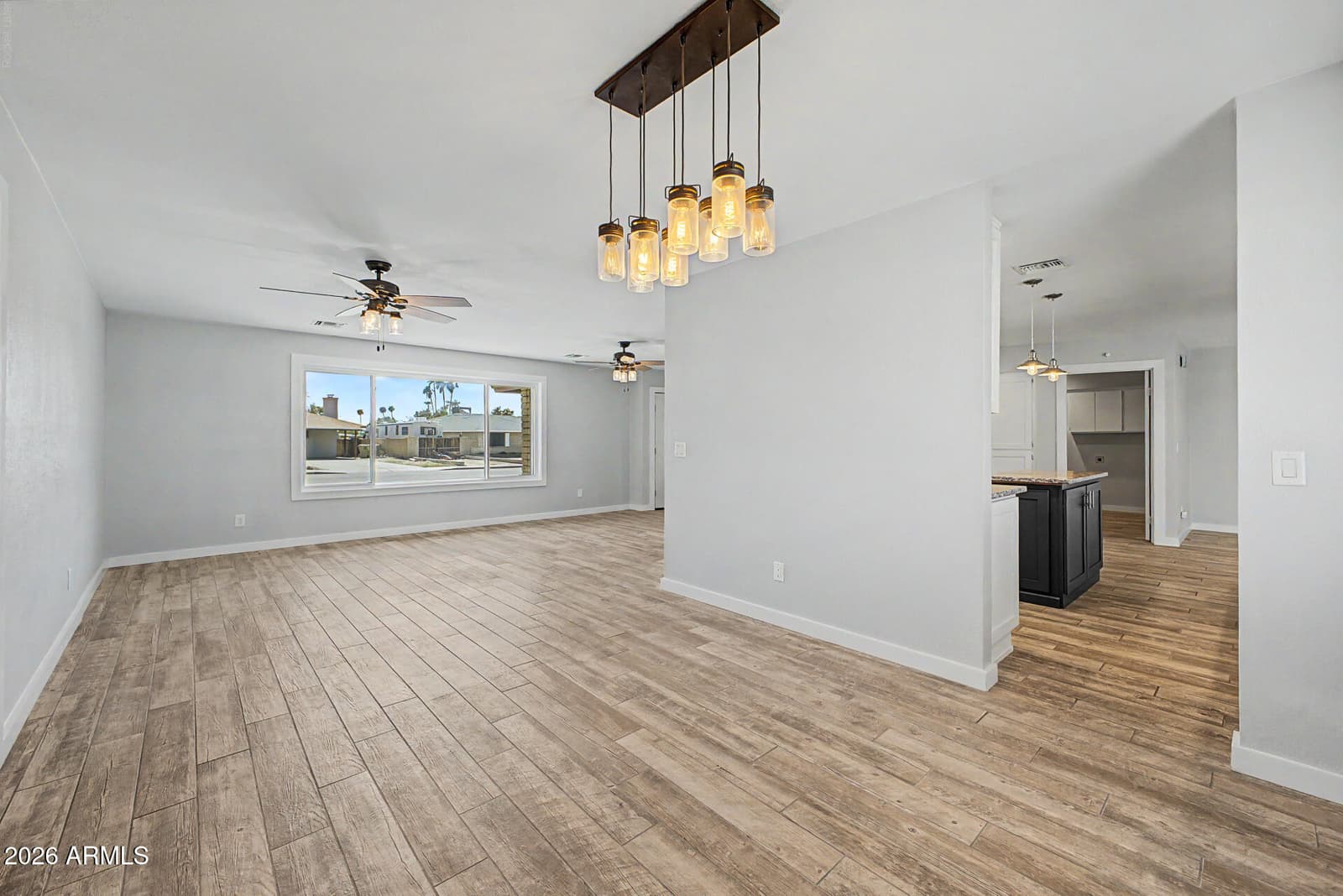 4716 W Royal Palm Road, Glendale, AZ 85302 — photo 10 of 37