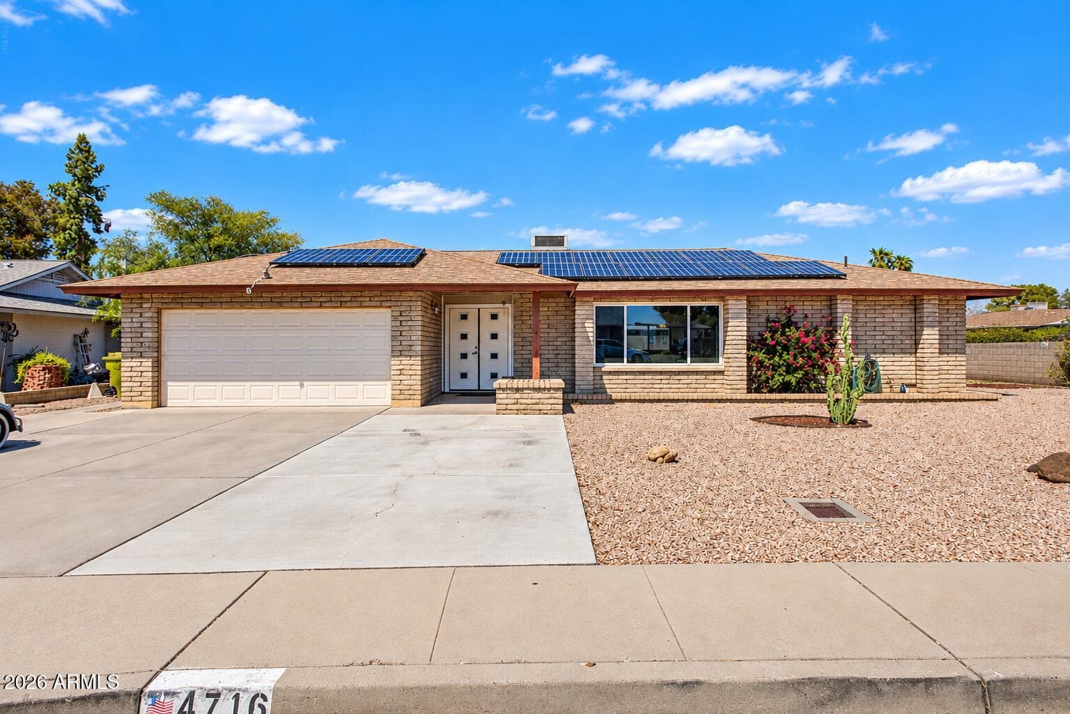 4716 W Royal Palm Road, Glendale, AZ 85302 — photo 2 of 37