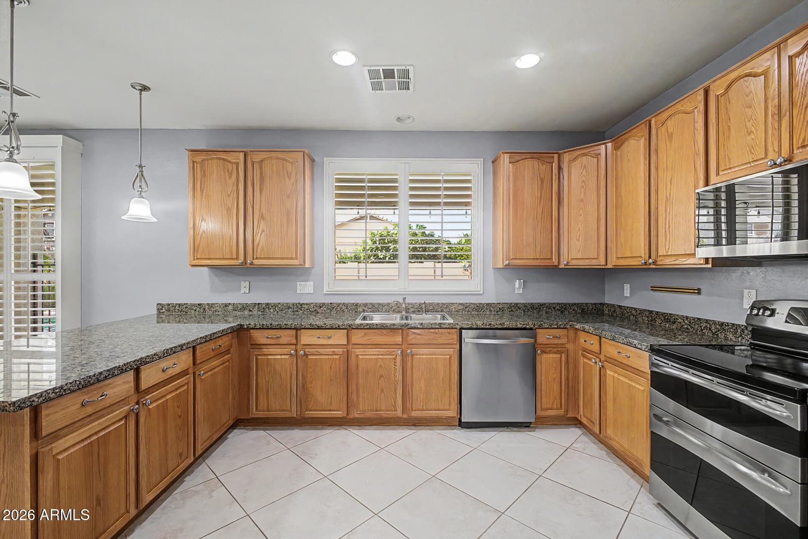 10418 W Edgemont Drive, Avondale, AZ 85392 — photo 14 of 39