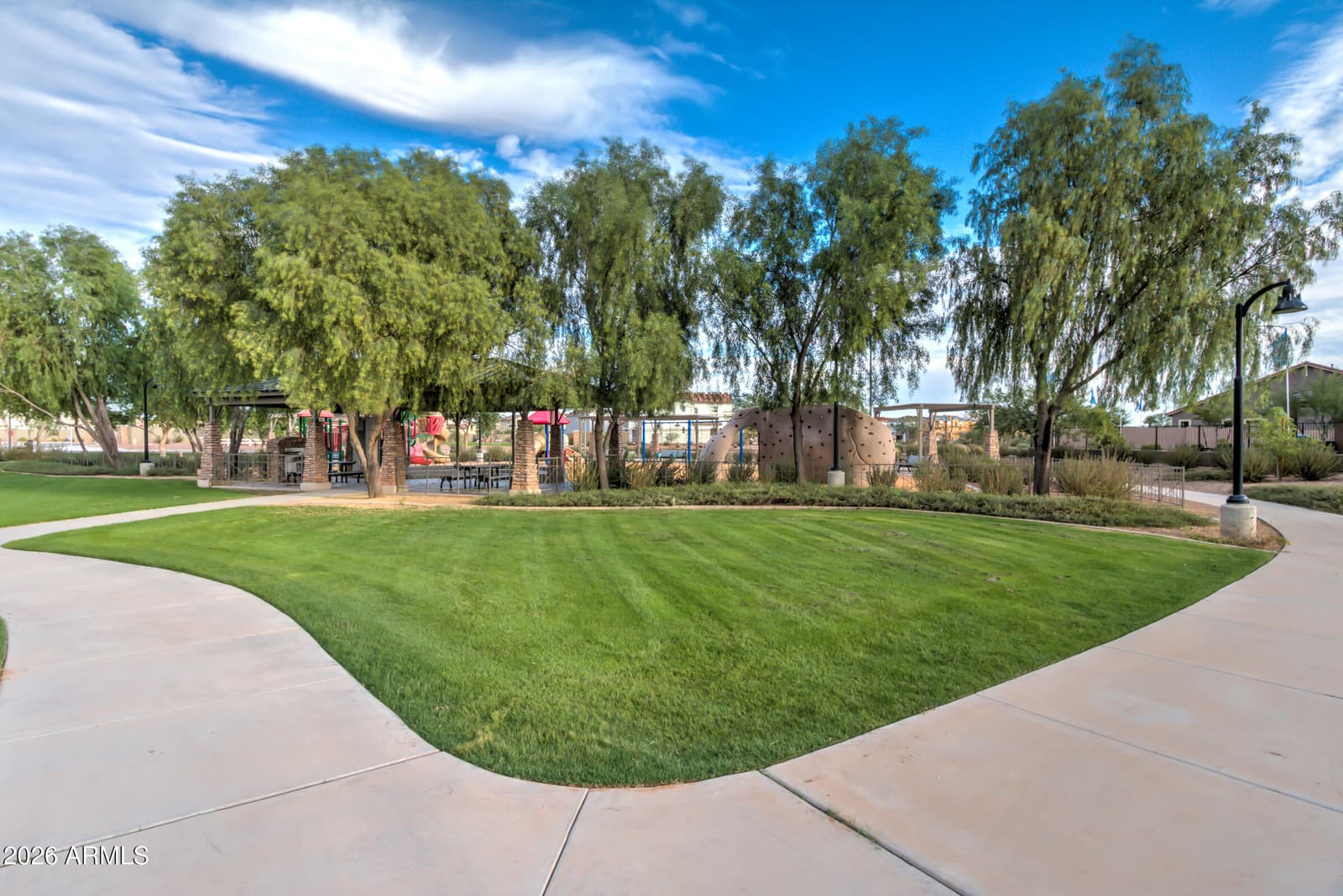 957 E Rojo Way, Gilbert, AZ 85297 — photo 54 of 91