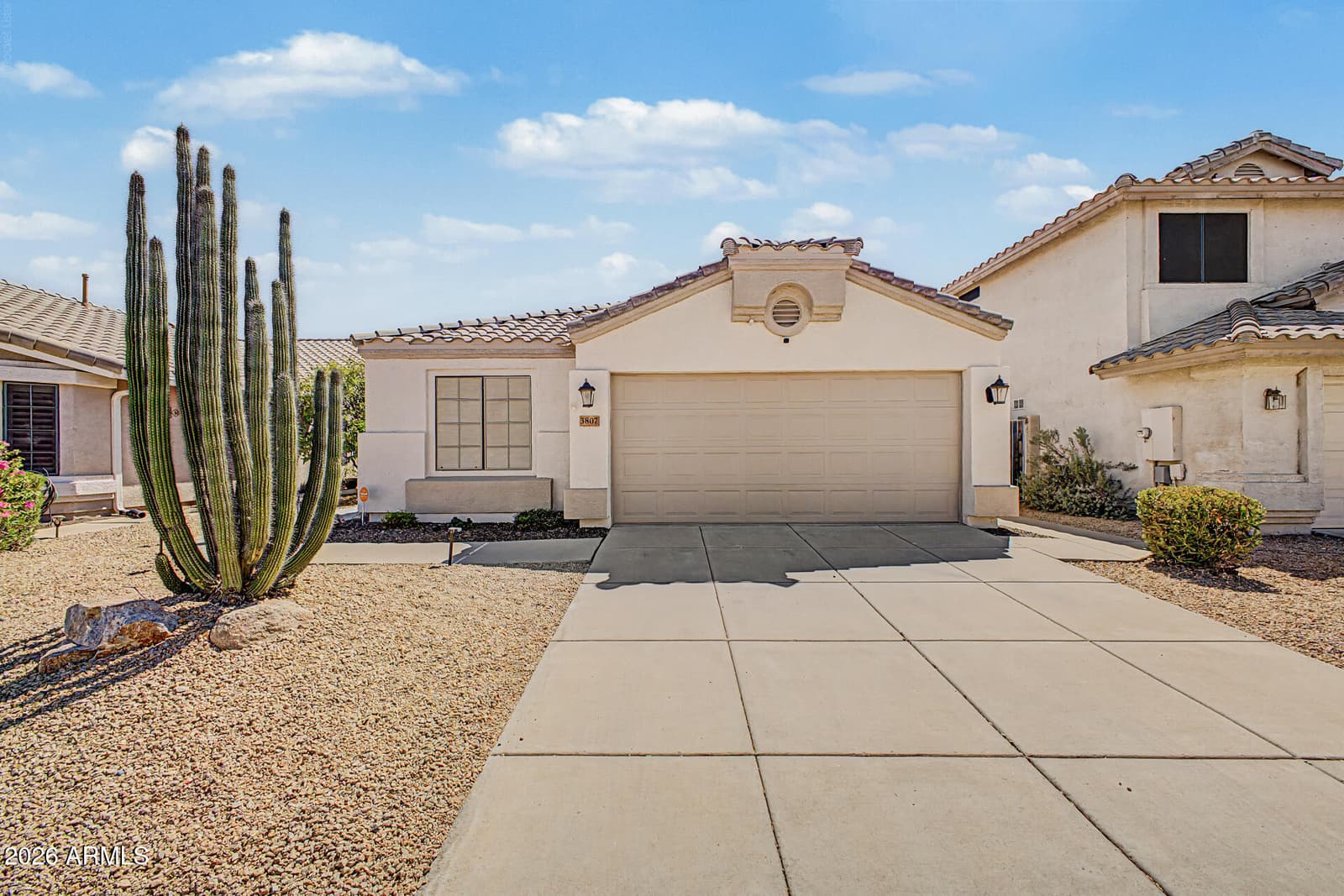 3807 W RUNION Drive, Glendale, AZ 85308