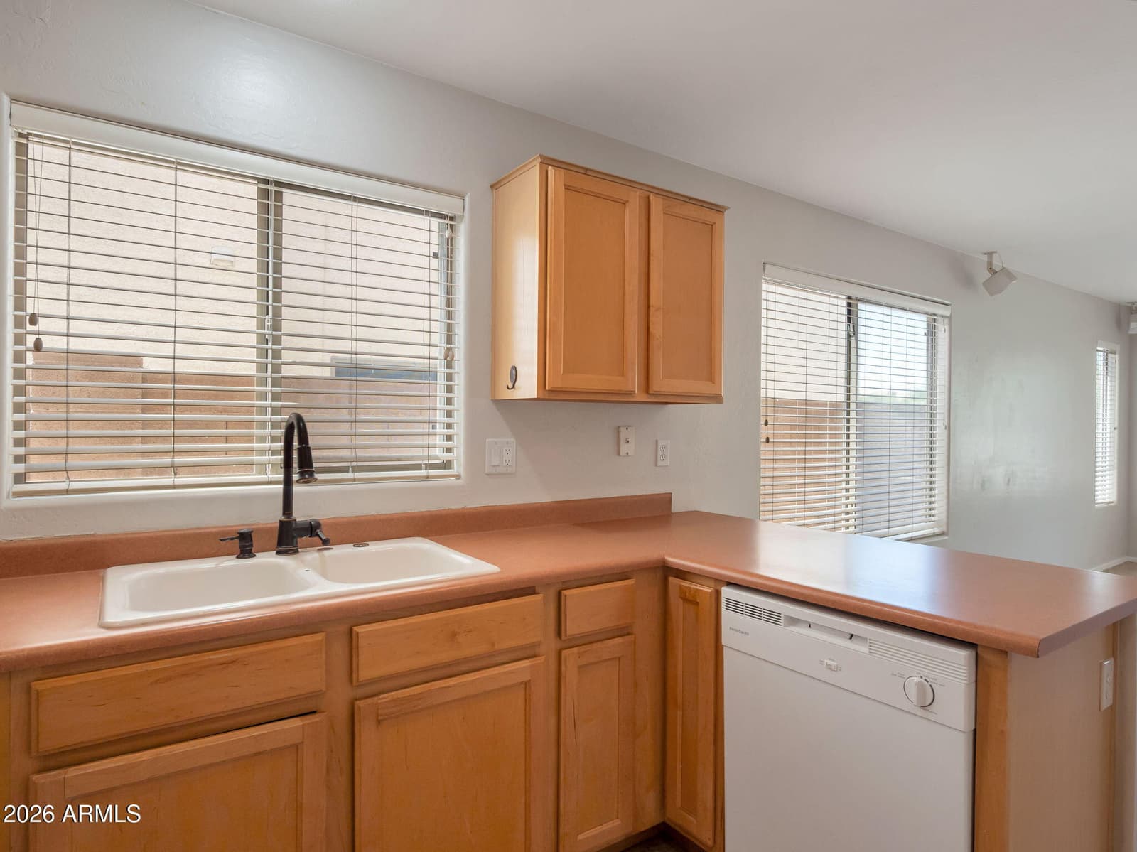 4946 E Roberta Drive, Cave Creek, AZ 85331 — photo 7 of 24
