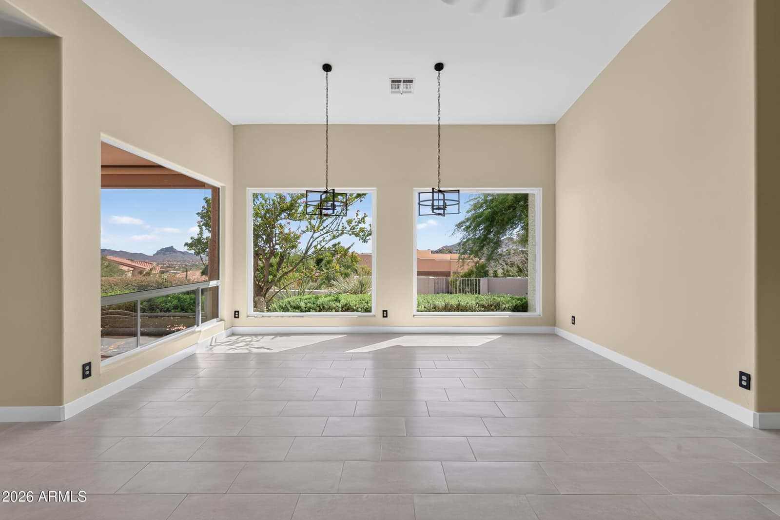 15526 E Bumblebee Lane, Fountain Hills, AZ 85268 — photo 11 of 73