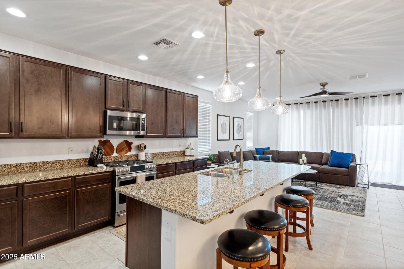 18068 W Amber Ridge Way, Goodyear, AZ 85338 — photo 4 of 29