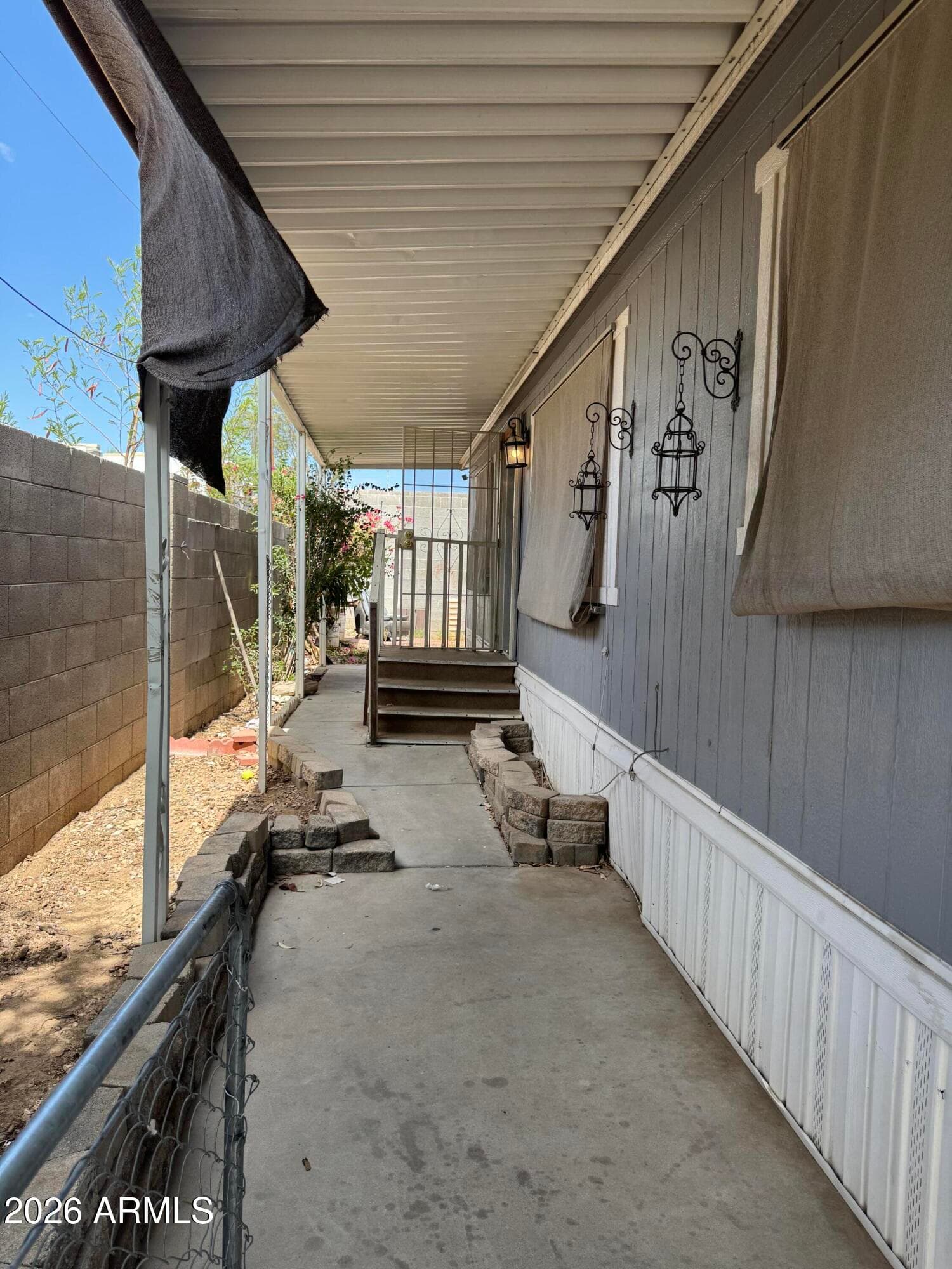 1221 N DYSART Road 44, Avondale, AZ 85323