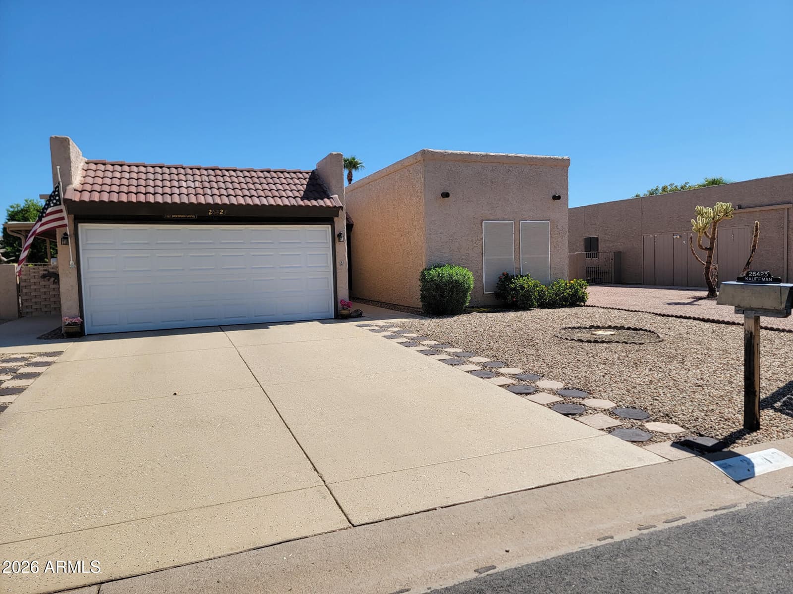 26423 S Snead Drive, Sun Lakes, AZ 85248 — photo 2 of 23