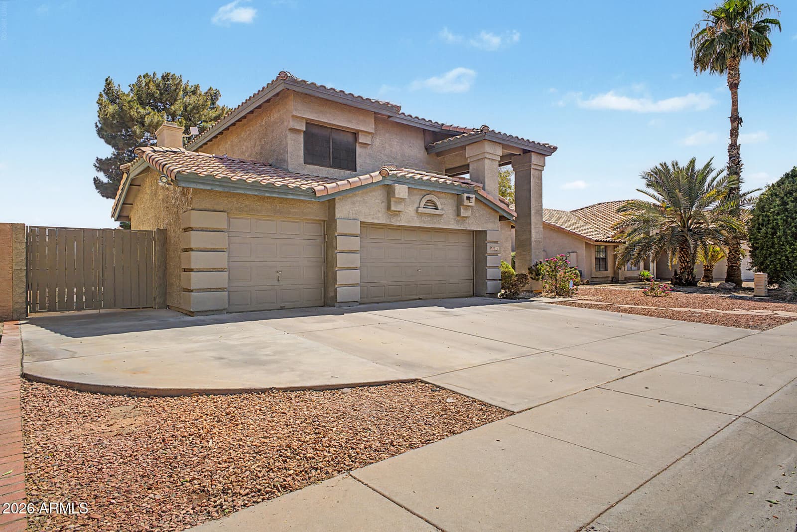9555 S Palm Drive, Tempe, AZ 85284 — photo 3 of 56