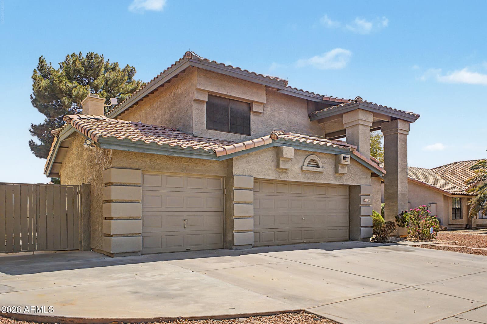 9555 S Palm Drive, Tempe, AZ 85284 — photo 4 of 56