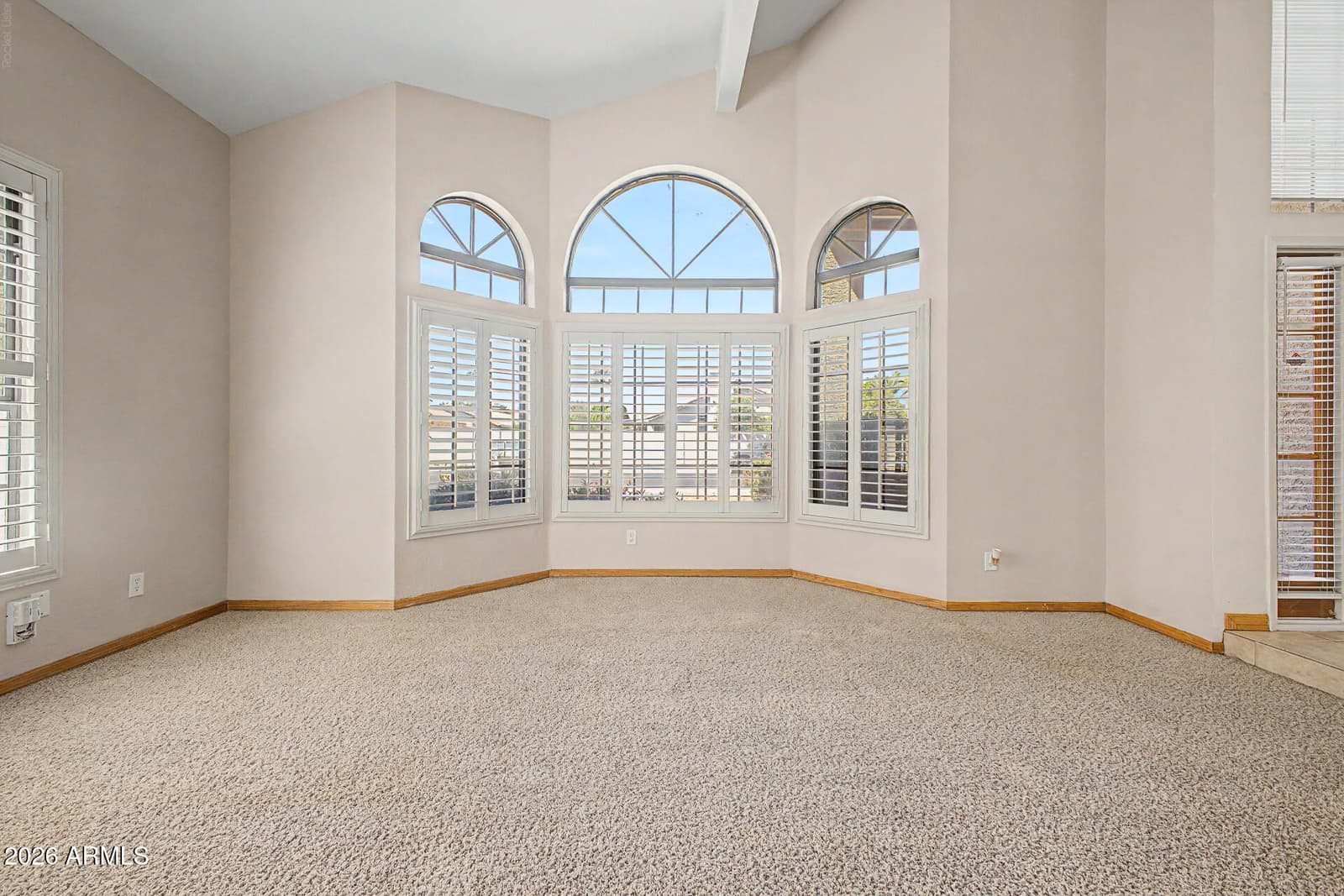 9555 S Palm Drive, Tempe, AZ 85284 — photo 10 of 56