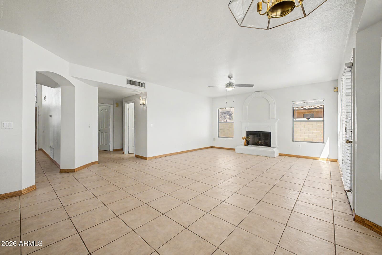 9555 S Palm Drive, Tempe, AZ 85284 — photo 18 of 56