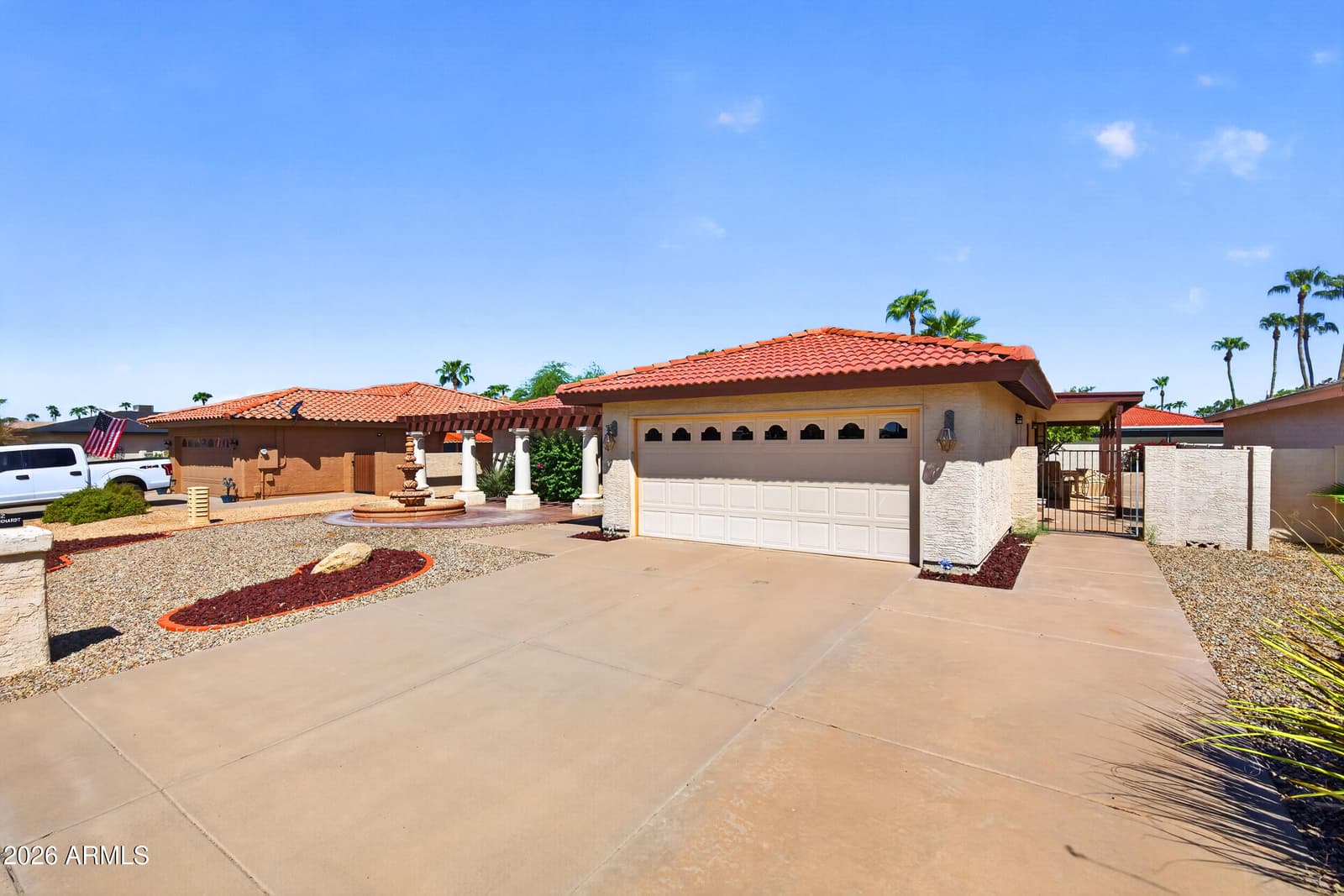 10422 E REGAL Drive, Sun Lakes, AZ 85248