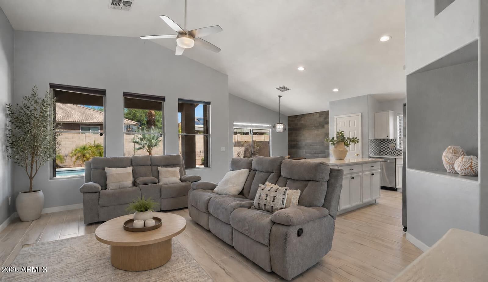 3510 W QUAIL TRACK Drive, Phoenix, AZ 85083