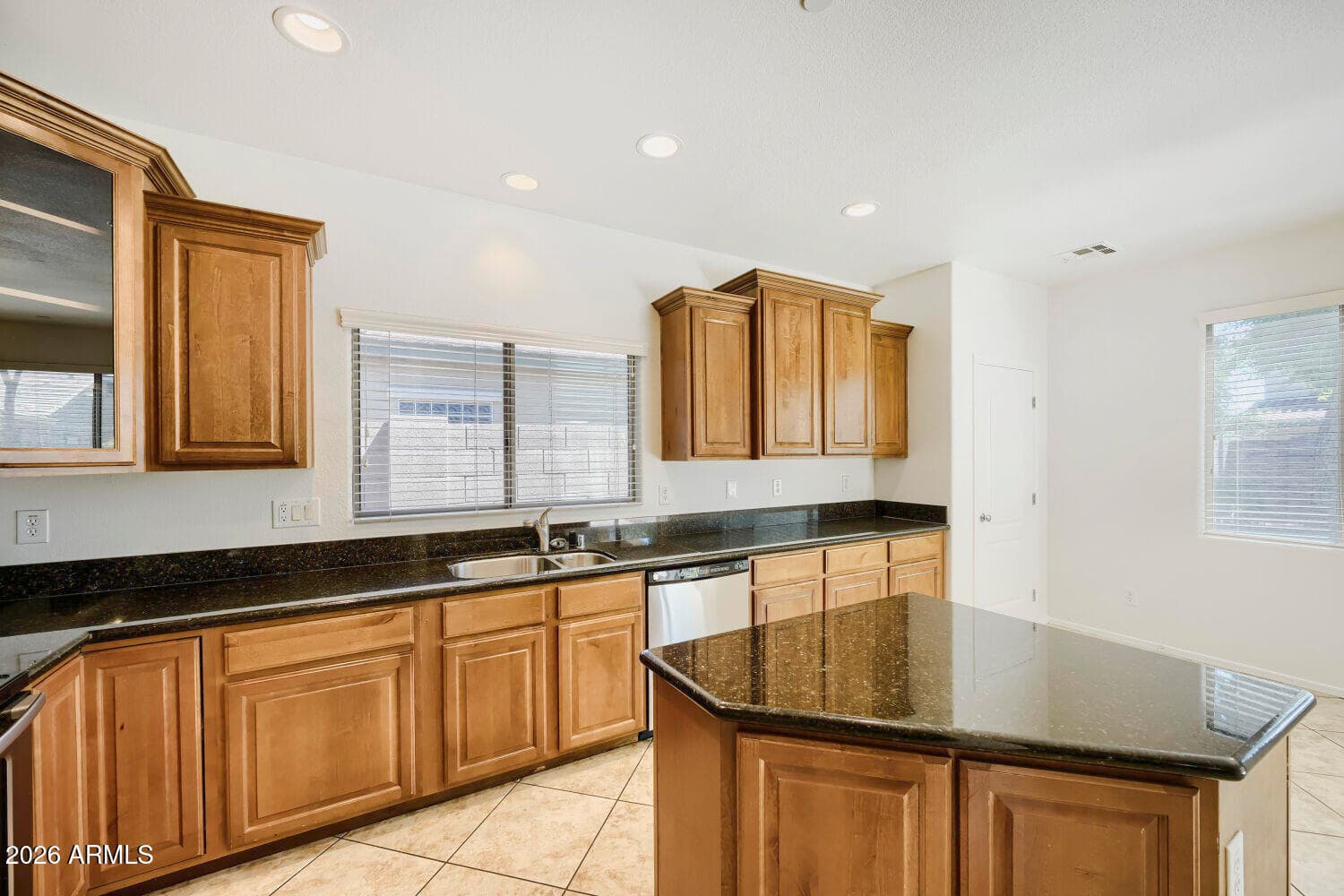 13759 W Monterey Way, Avondale, AZ 85392 — photo 14 of 29