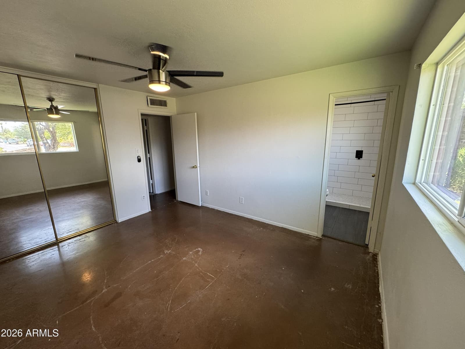 6331 N 31st Drive, Phoenix, AZ 85017 — photo 17 of 34