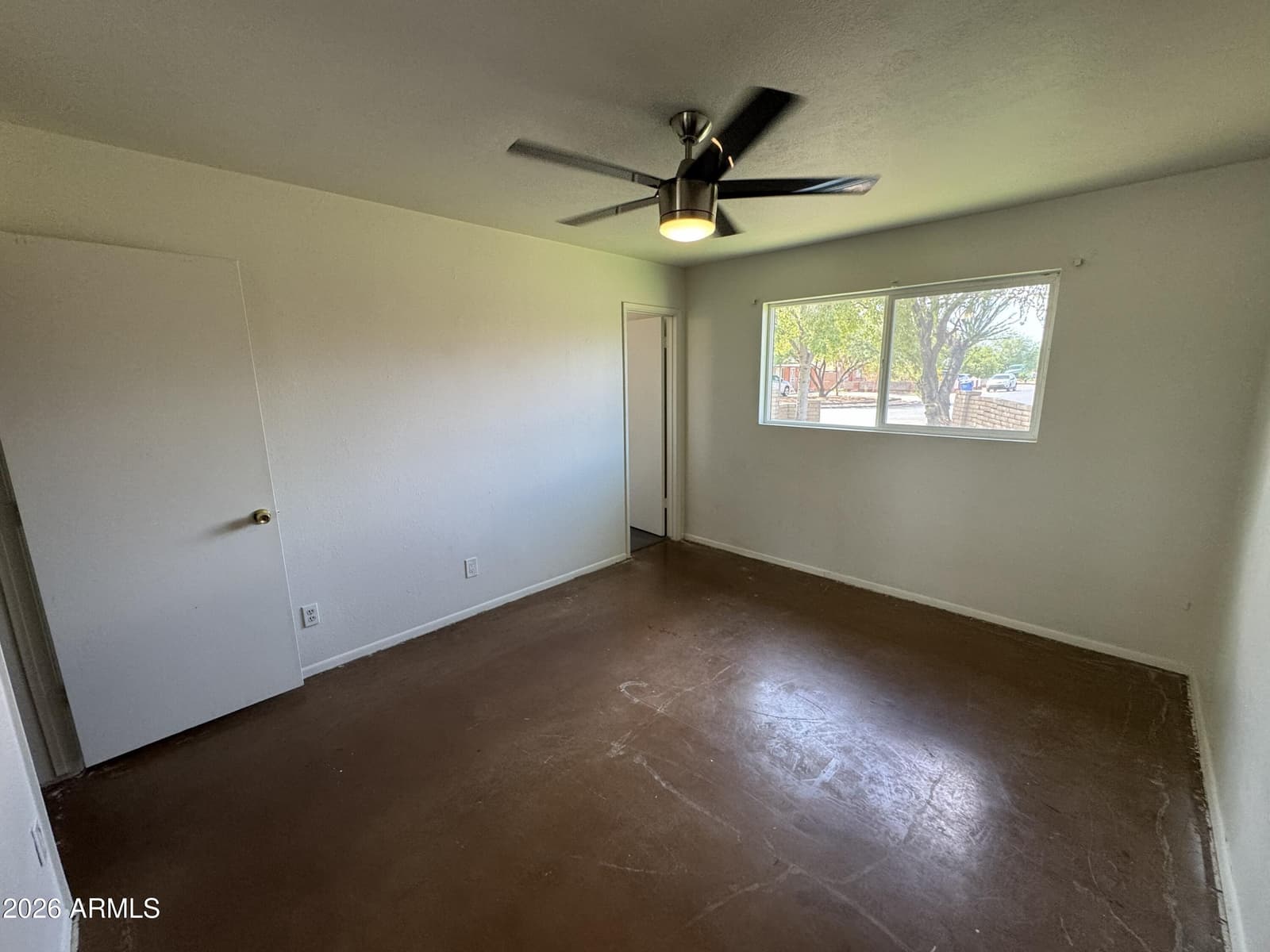 6331 N 31st Drive, Phoenix, AZ 85017 — photo 15 of 34