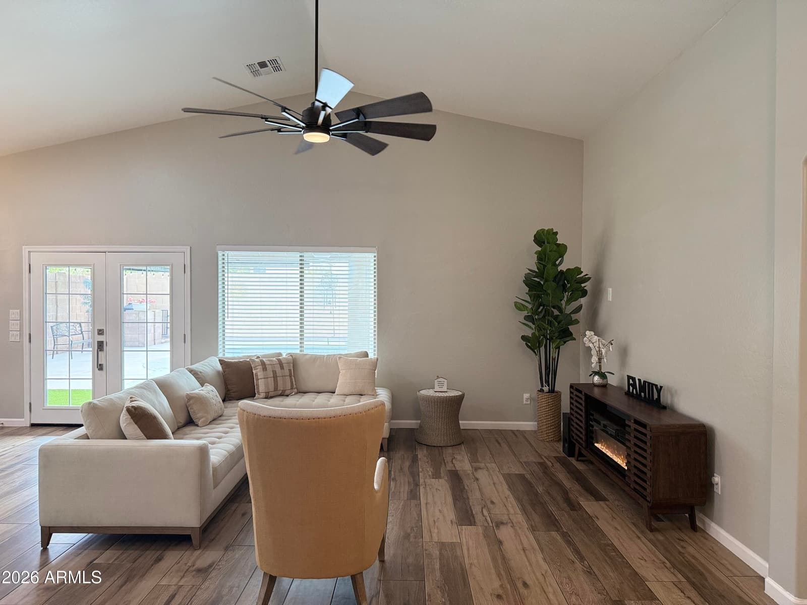 1709 S 123rd Drive, Avondale, AZ 85323 — photo 3 of 21