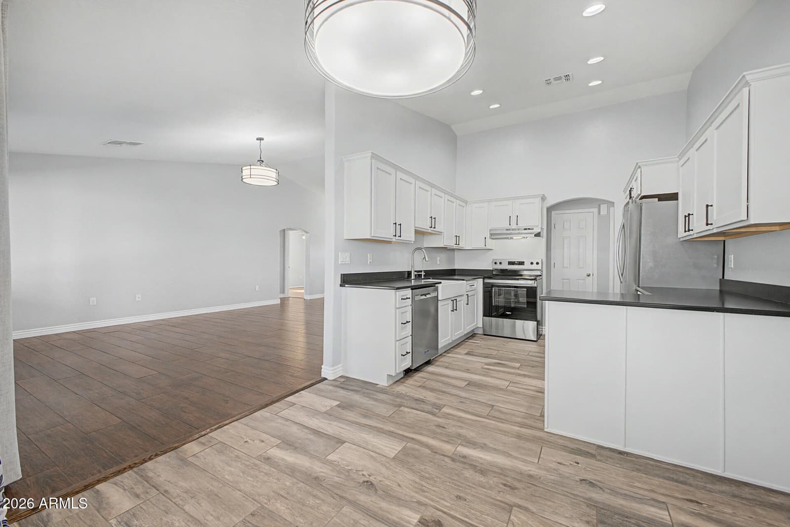 832 N 98th Street, Mesa, AZ 85207 — photo 9 of 29