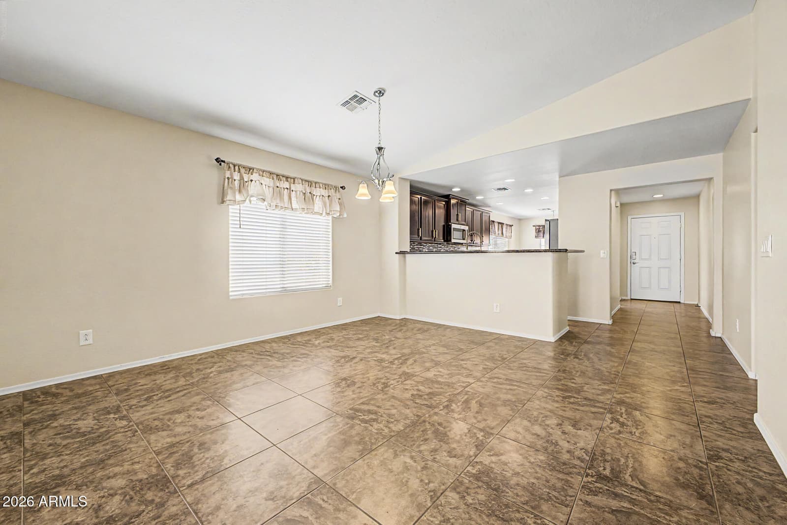 3915 S 186th Lane, Goodyear, AZ 85338 — photo 5 of 41