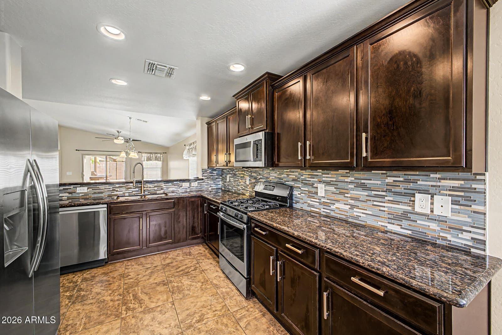 3915 S 186th Lane, Goodyear, AZ 85338 — photo 4 of 41