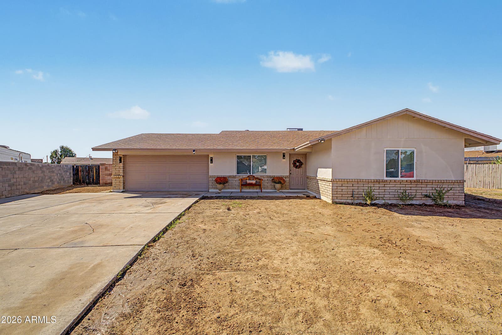 4348 N 80th Drive, Phoenix, AZ 85033 — photo 3 of 39